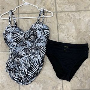 Woman’s Tankini Swim Suit - 34DDD